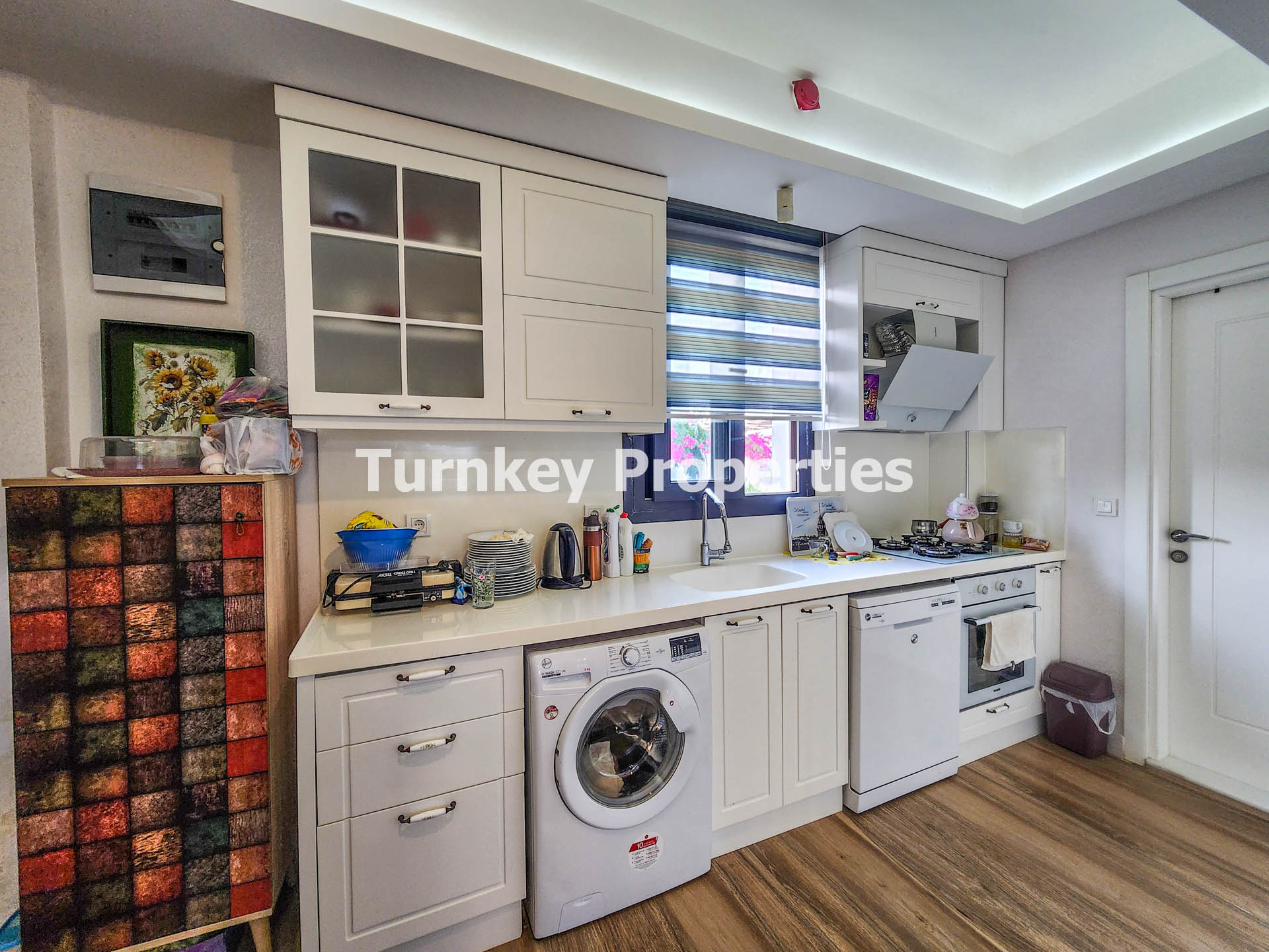 Dörttepe'de Eşinwood Satılık Bahçe Katı 1+1 Daire Geniş Bahçeli